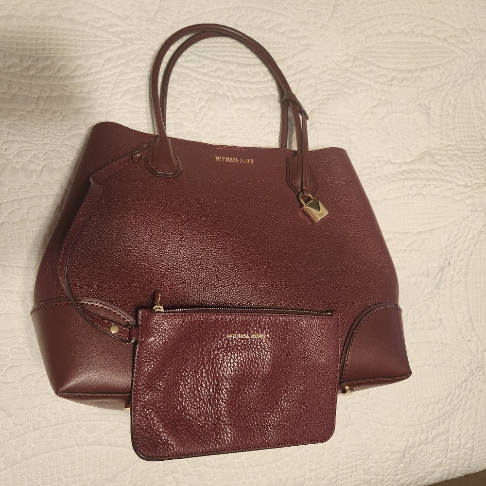 Michael kors satchel and mini bag